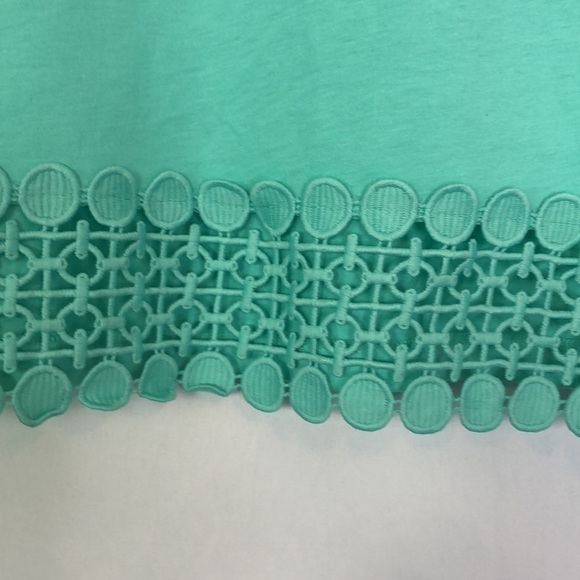 A.N.A Cockatoo Green  Short Sleeve Embellished Lace Size L - Picture 5 of 11